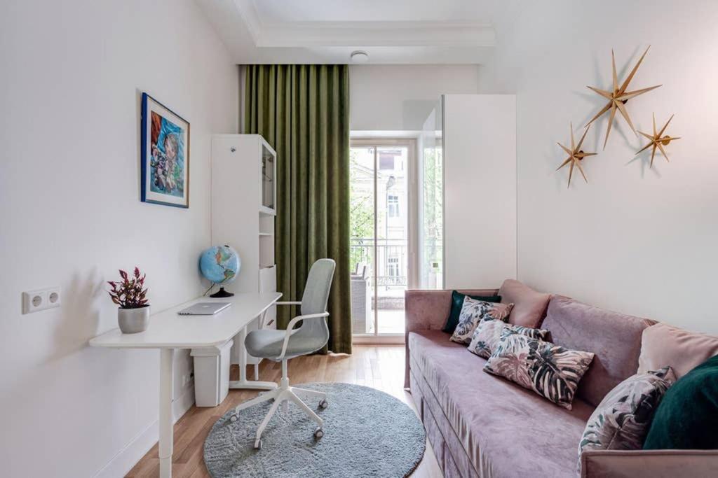 Jogailos Residence Peaceful Old Town Luxury 3 Bdr, 2 Bthr, Free Garage, Top-Speed Wifi VNO Exterior photo