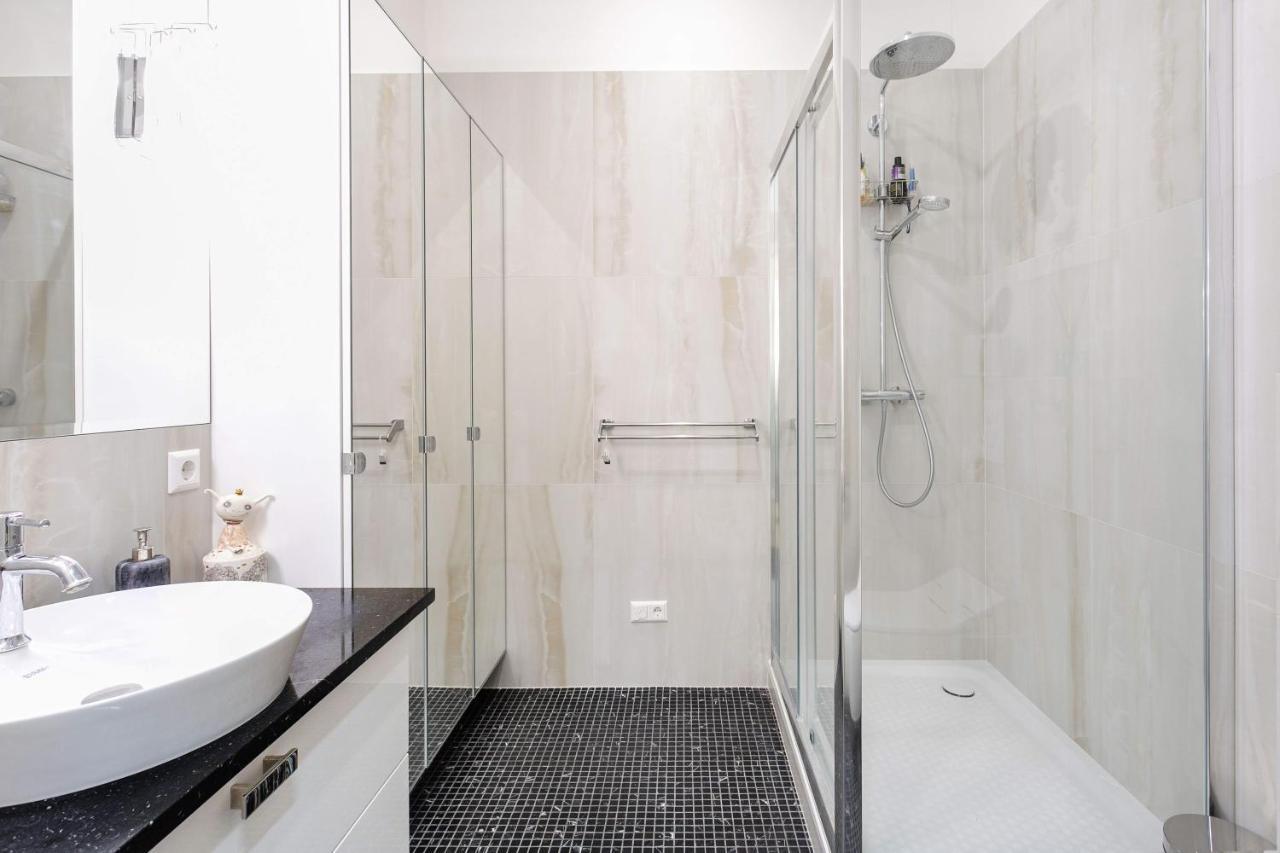 Jogailos Residence Peaceful Old Town Luxury 3 Bdr, 2 Bthr, Free Garage, Top-Speed Wifi VNO Exterior photo