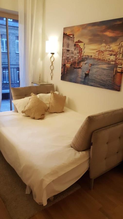 Jogailos Residence Peaceful Old Town Luxury 3 Bdr, 2 Bthr, Free Garage, Top-Speed Wifi VNO Exterior photo