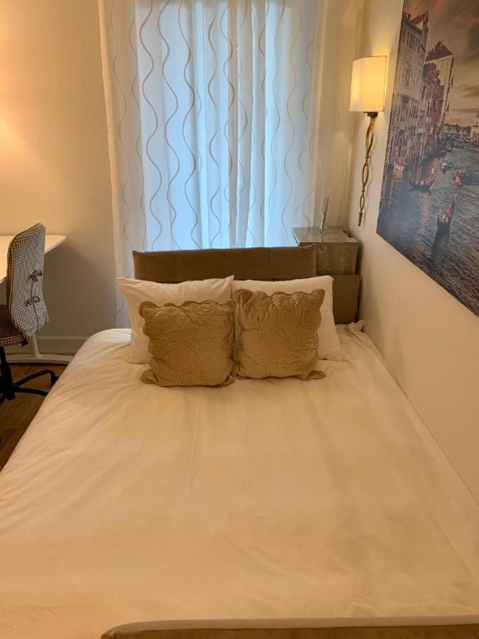 Jogailos Residence Peaceful Old Town Luxury 3 Bdr, 2 Bthr, Free Garage, Top-Speed Wifi VNO Exterior photo